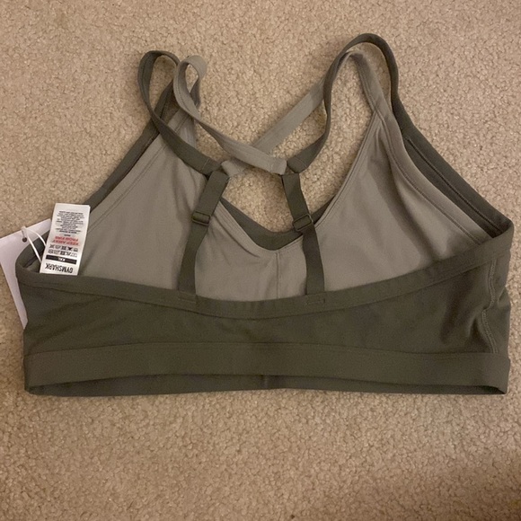 Gymshark XXL Double Up Sports bra in green - Picture 3 of 4